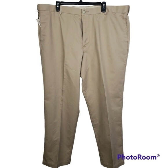 NEW Dockers Mens Relaxed Fit Custom Waistband Comfort Khaki Size 44x30 - Picture 1 of 9